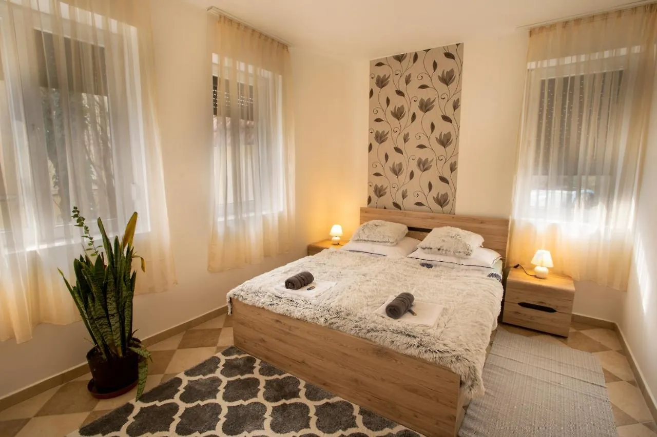 Szitakoeto Apartman Eger